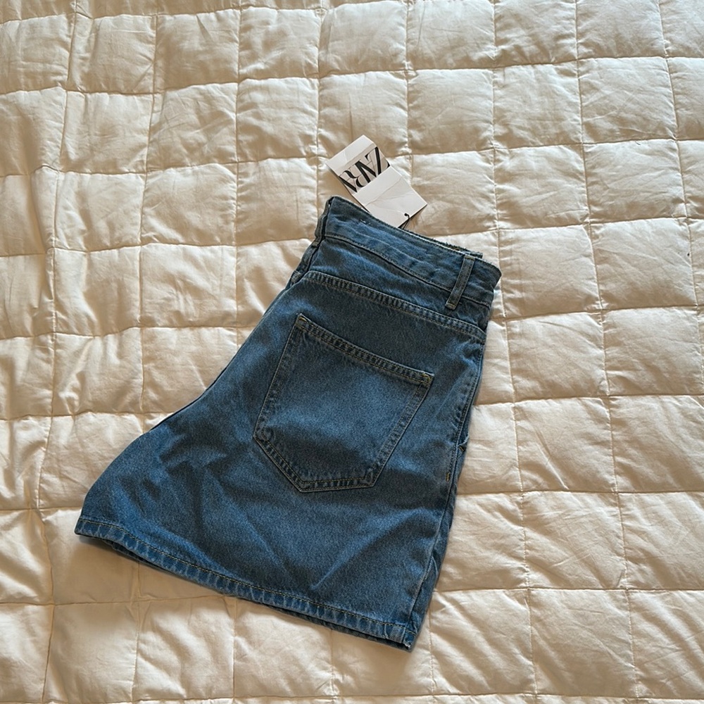 Zara Classic Blue Denim Shorts